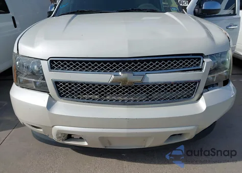 2009 Chevrolet Suburban 1500 Ltz z USA, uszkodzony, nr VIN 1GNFC36089R197249